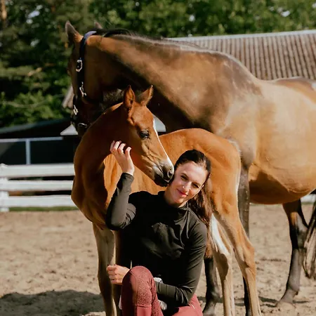 דירה Pod Debami Sarbsk