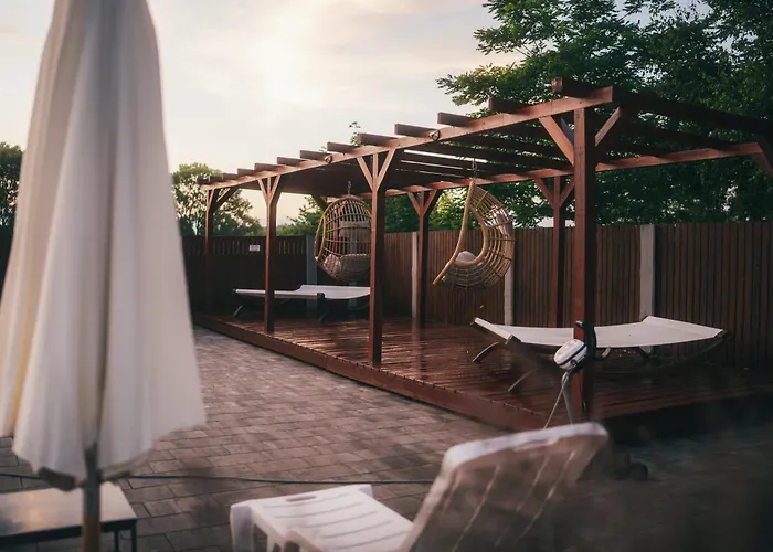 Pod Debami Stadnina Koni Jezioro I Morze * Sarbsk