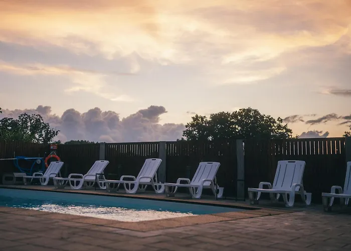 アパート Pod Debami Stadnina Koni Jezioro I Morze *